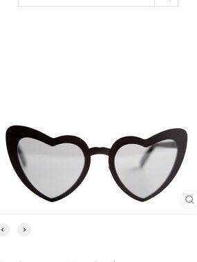 Heart-Shaped Black Sunglasses - Women Accessories